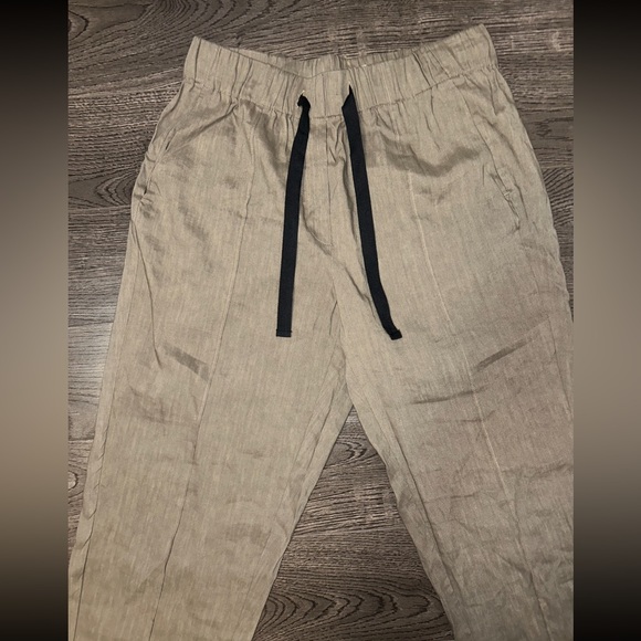 Aritzia Babaton Day Linen Errol Cropped Pants in Morel - Picture 2 of 4